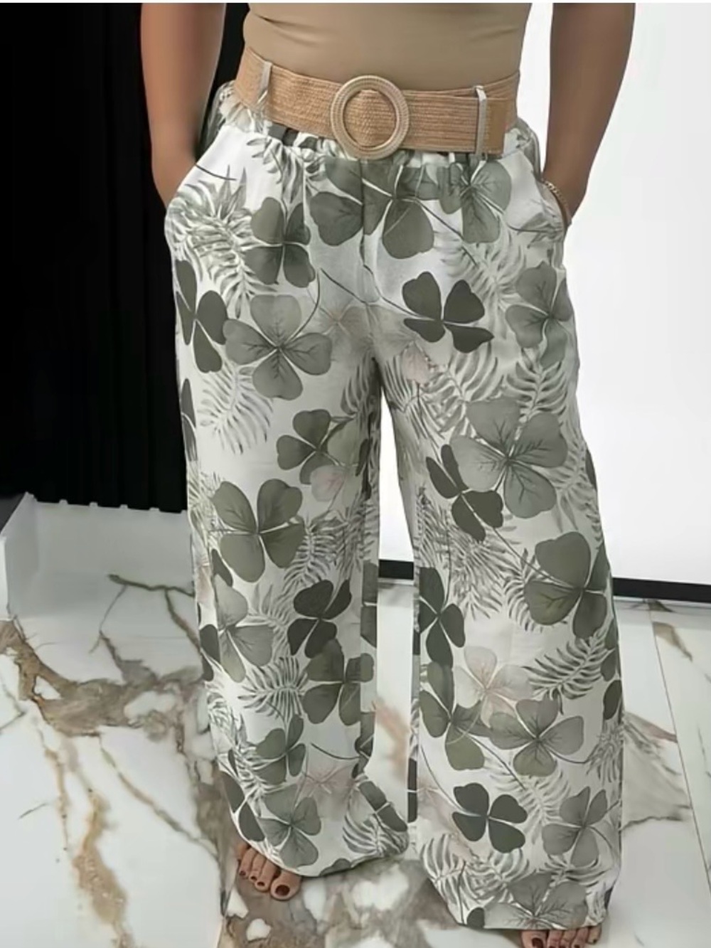 Wide-Leg Floral Print Pants in Sage Green